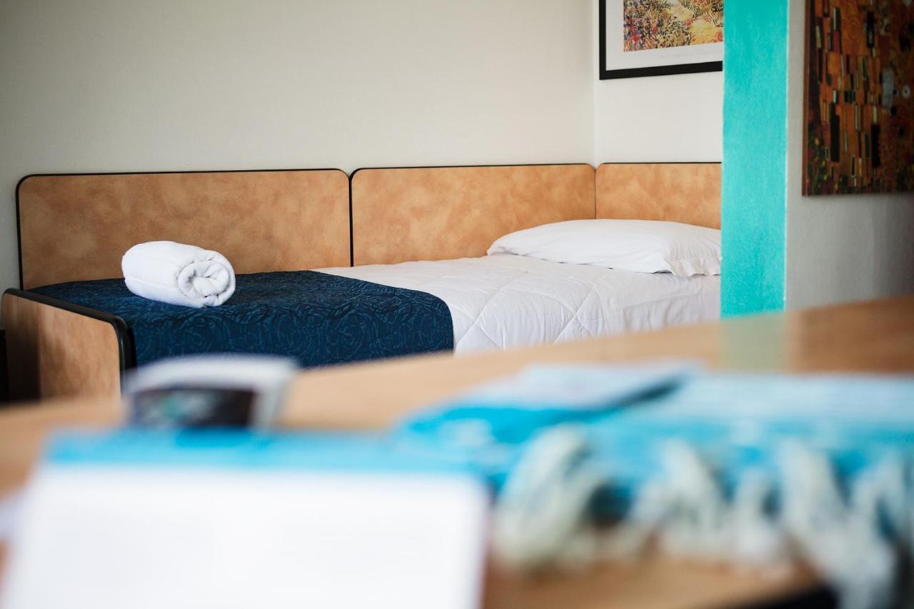 רימיני Hotel Albatros מראה חיצוני תמונה