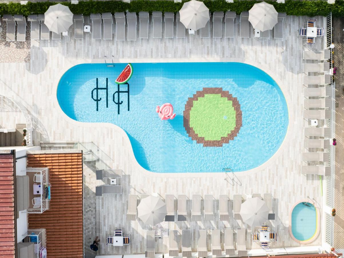 רימיני Hotel Albatros מראה חיצוני תמונה