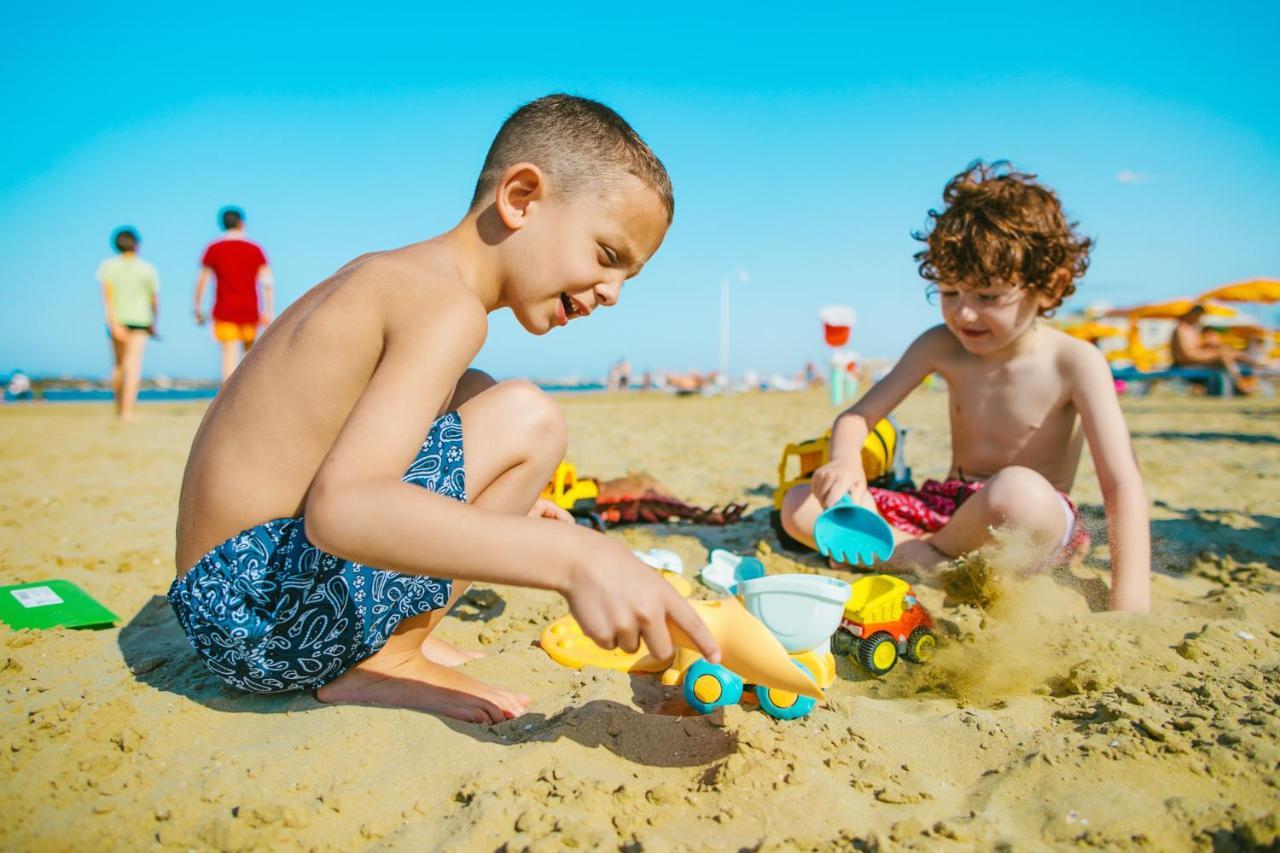 רימיני Hotel Albatros מראה חיצוני תמונה